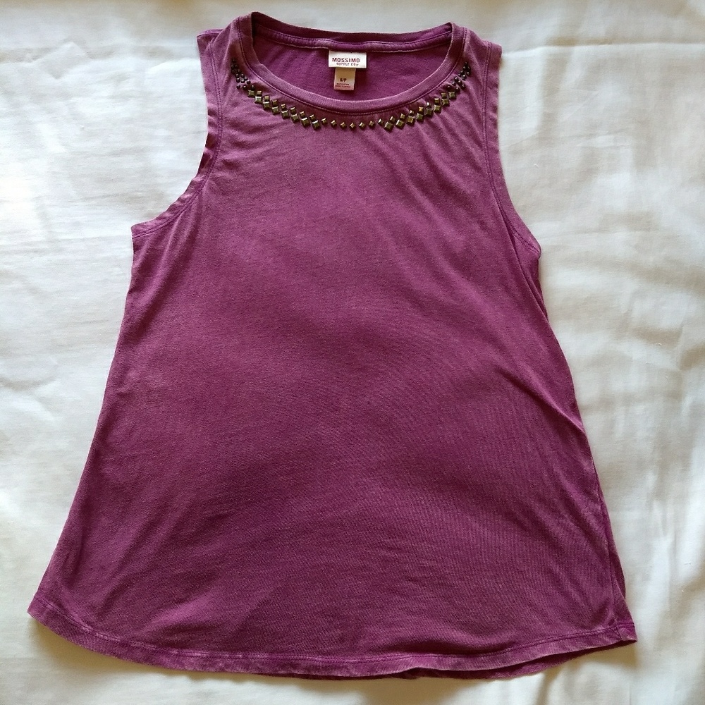 Mossimo plum tank w/ neckline embellishment